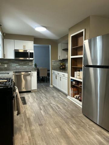 2521 Geele AVENUE, Sheboygan, WI 53083