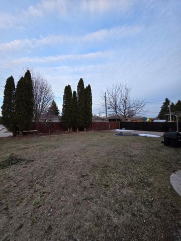 2521 Geele AVENUE, Sheboygan, WI 53083