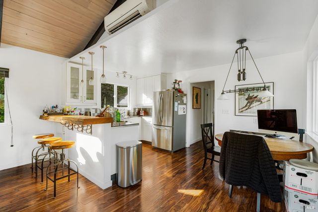 34201 Highway 128 Hwy, Cloverdale, CA 95425