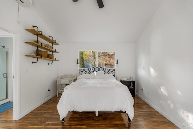 34201 Highway 128 Hwy, Cloverdale, CA 95425