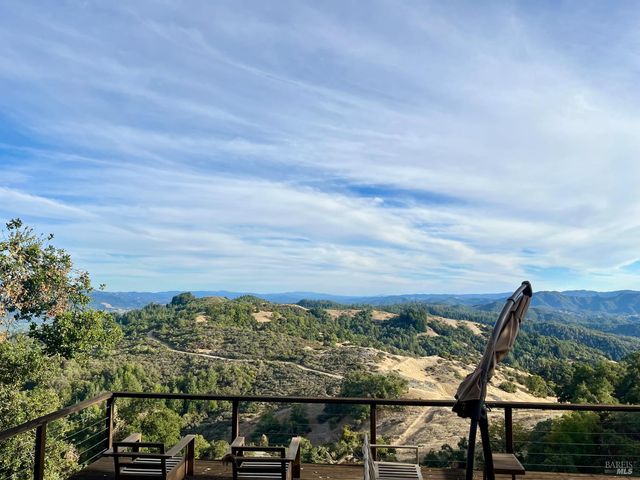 34201 Highway 128 Hwy, Cloverdale, CA 95425