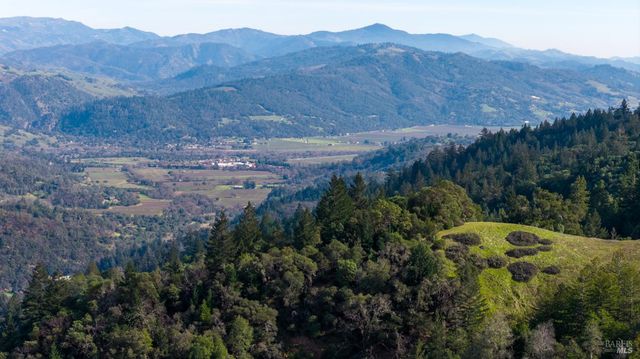 34201 Highway 128 Hwy, Cloverdale, CA 95425