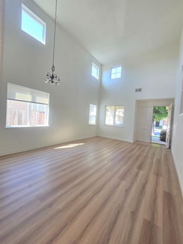 10554 Rudder Way, Stockton, CA 95209