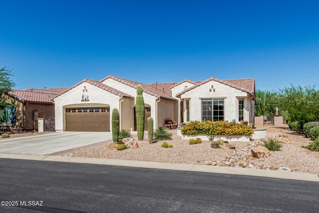 2551 E Canyon Crossing Drive, Green Valley, AZ 85614