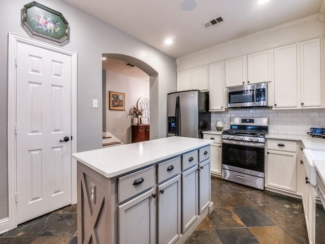 2452 Dockside, Grand Prairie, TX 75054