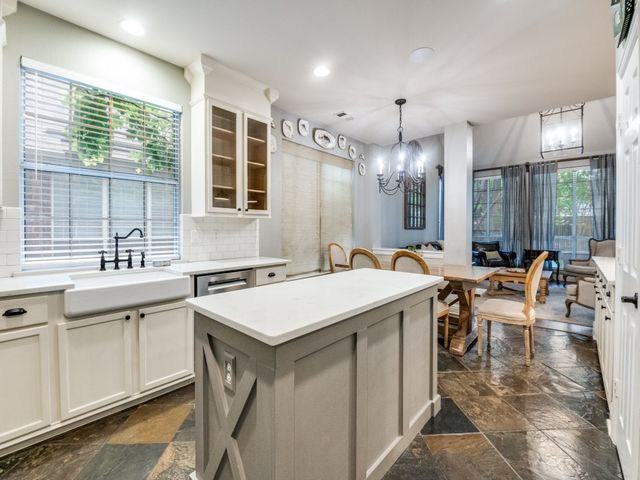 2452 Dockside, Grand Prairie, TX 75054