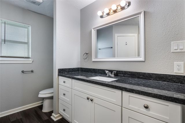 12757 Lake Conroe Hills Drive, Willis, TX 77318