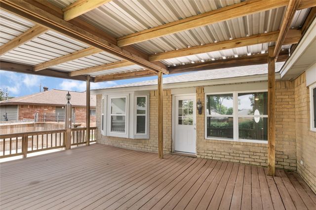 12757 Lake Conroe Hills Drive, Willis, TX 77318