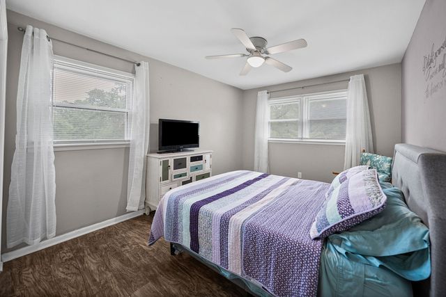 795 Clay Wright Rd, Erin, TN 37061