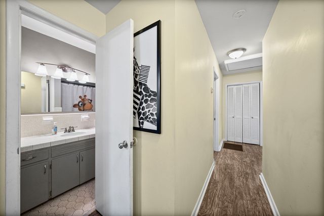 795 Clay Wright Rd, Erin, TN 37061