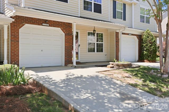 2540 Brackley Place NW, Concord, NC 28027