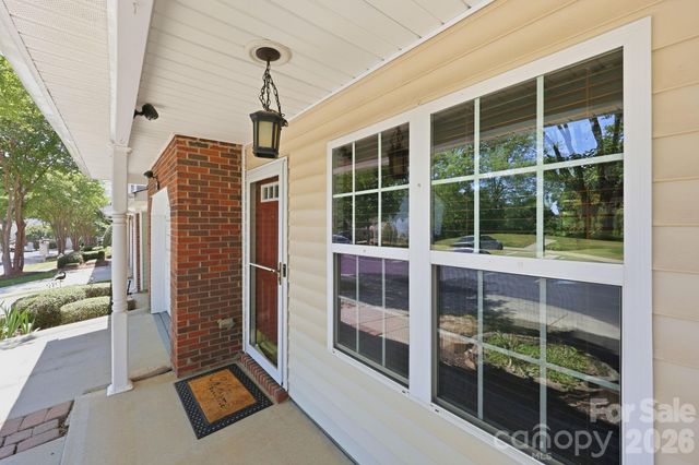 2540 Brackley Place NW, Concord, NC 28027