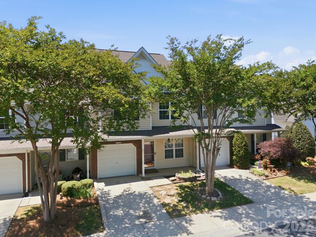 2540 Brackley Place NW, Concord, NC 28027