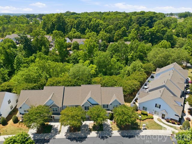 2540 Brackley Place NW, Concord, NC 28027