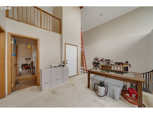 535 KESTERSON Ct, Rockaway Beach, OR 97136