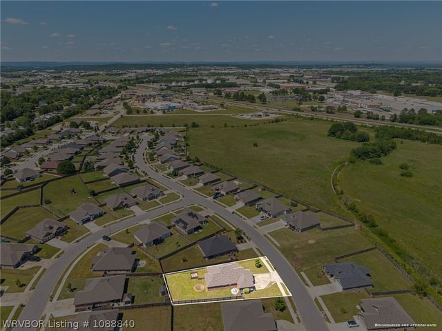 9000 Wildwood, Fort Smith, AR 72908