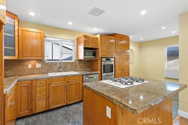 17222 Wall, Carson, CA 90746