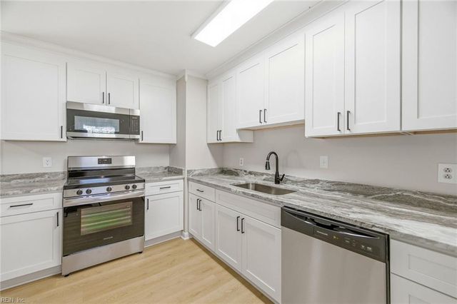 3056 Bow Creek BLVD, Virginia Beach, VA 23452