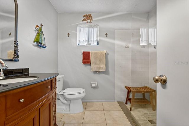 33 LAKEPOINT CIRCLE, Port Orange, FL 32128