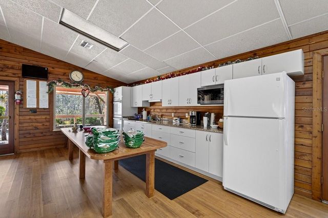 33 LAKEPOINT CIRCLE, Port Orange, FL 32128