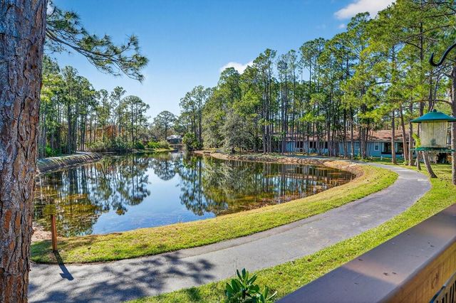 33 LAKEPOINT CIRCLE, Port Orange, FL 32128