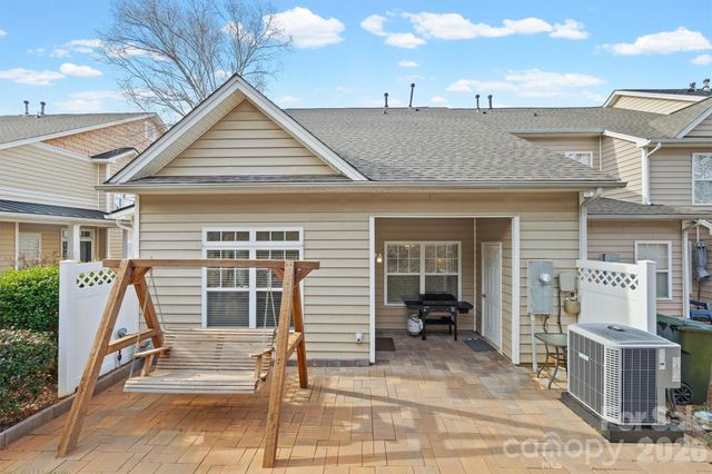 332 Rose Garden Court, Rock Hill, SC 29732