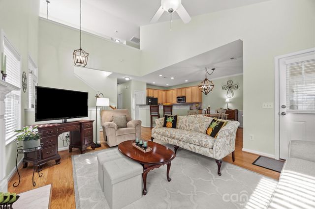 332 Rose Garden Court, Rock Hill, SC 29732