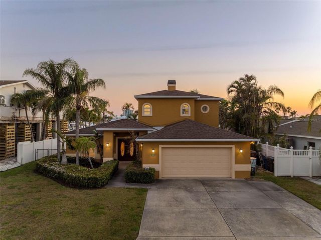 11260 5TH STREET E, Treasure Island, FL 33706