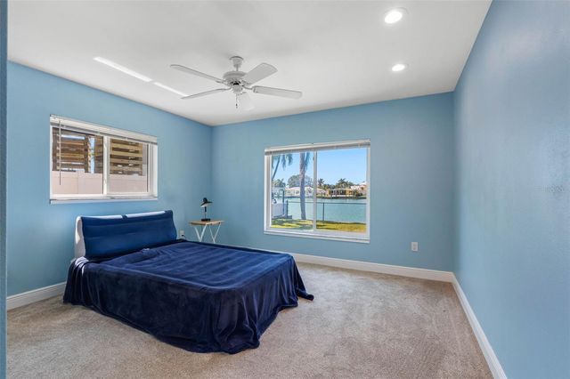 11260 5TH STREET E, Treasure Island, FL 33706