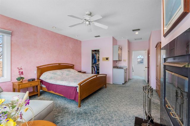 11260 5TH STREET E, Treasure Island, FL 33706