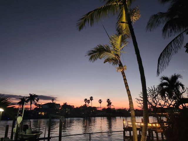 11260 5TH STREET E, Treasure Island, FL 33706