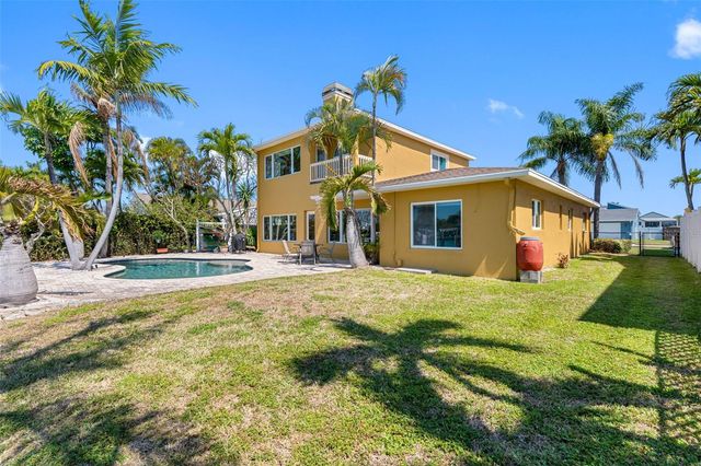 11260 5TH STREET E, Treasure Island, FL 33706