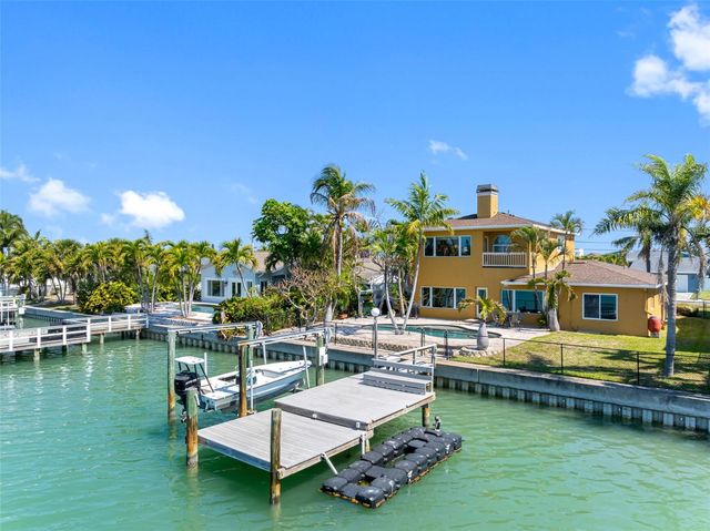 11260 5TH STREET E, Treasure Island, FL 33706