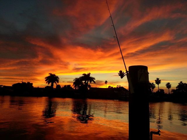 11260 5TH STREET E, Treasure Island, FL 33706