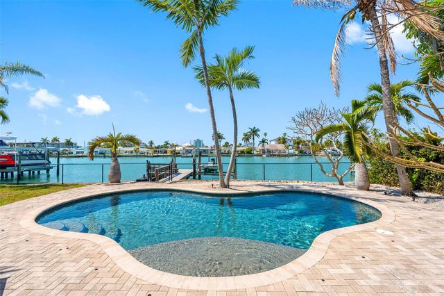 11260 5TH STREET E, Treasure Island, FL 33706