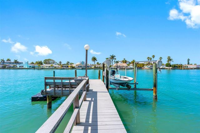 11260 5TH STREET E, Treasure Island, FL 33706