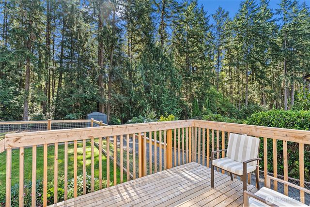 12889 Westridge Drive NW, Silverdale, WA 98383