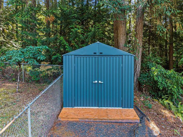 12889 Westridge Drive NW, Silverdale, WA 98383