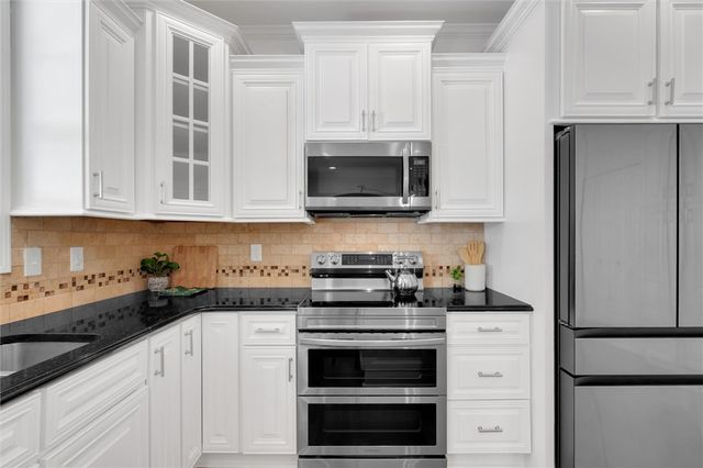 210 Northcliff Way, Greenville, SC 29617