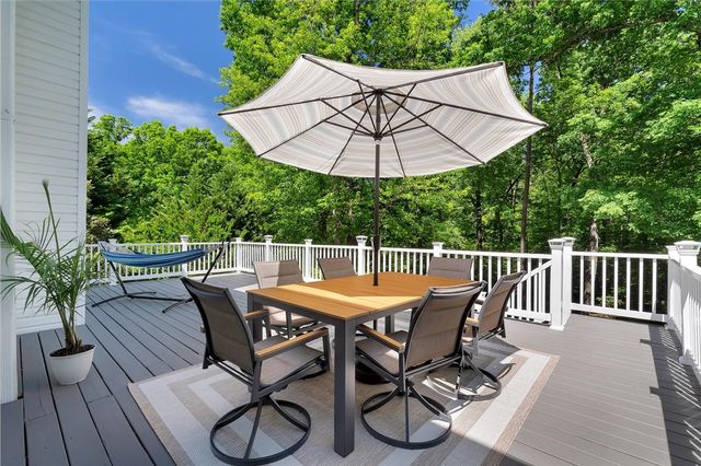 210 Northcliff Way, Greenville, SC 29617