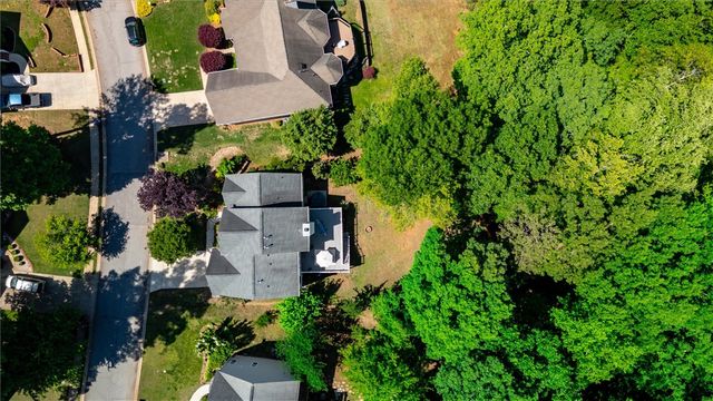 210 Northcliff Way, Greenville, SC 29617