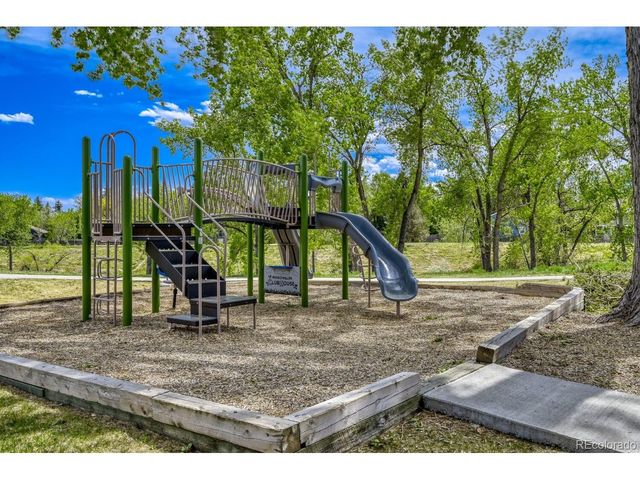 8168 Dover Cir, Arvada, CO 80005