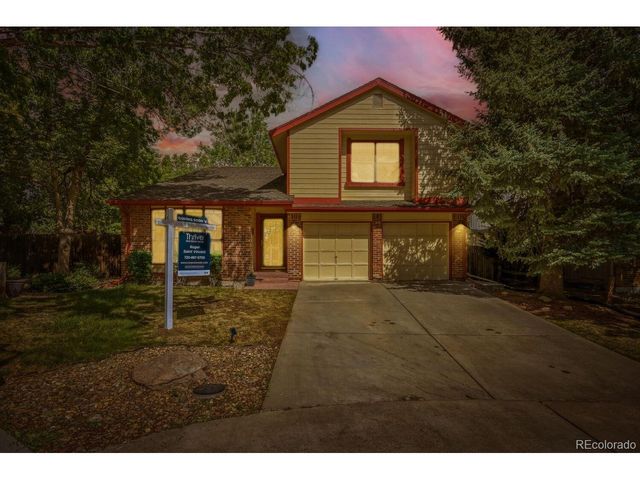 8168 Dover Cir, Arvada, CO 80005