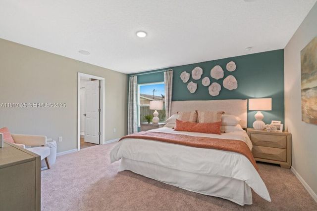 579 NW North Macedo Blvd 579, Port St. Lucie, FL 34983