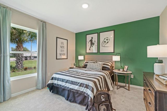 579 NW North Macedo Blvd 579, Port St. Lucie, FL 34983