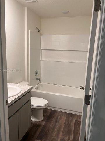 579 NW North Macedo Blvd 579, Port St. Lucie, FL 34983