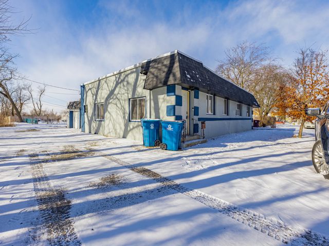 210 Southgate Avenue, Chicago Heights, IL 60411