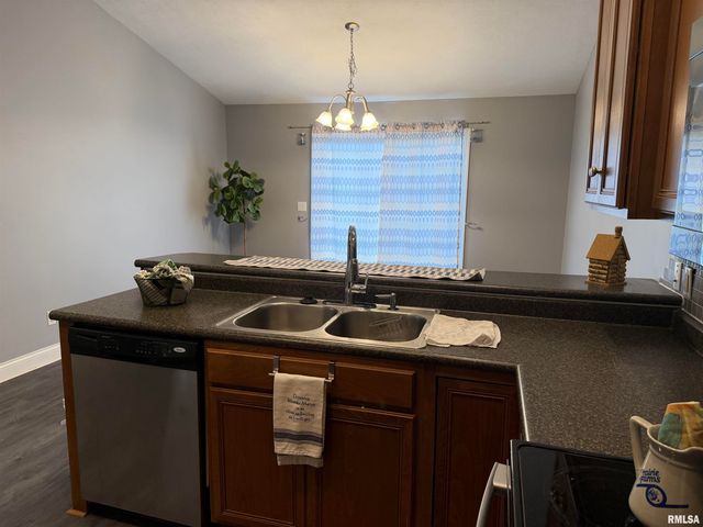 2311 Asheville Drive, Springfield, IL 62711