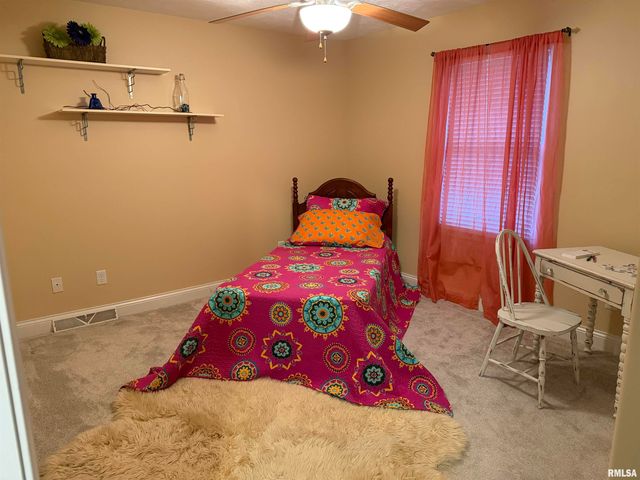 2311 Asheville Drive, Springfield, IL 62711