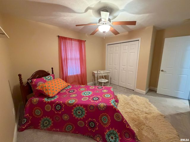 2311 Asheville Drive, Springfield, IL 62711